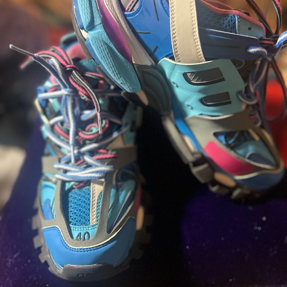 BALENCIAGA Blue and Pink Sneakers size40/US 7 - Picture 3 of 10